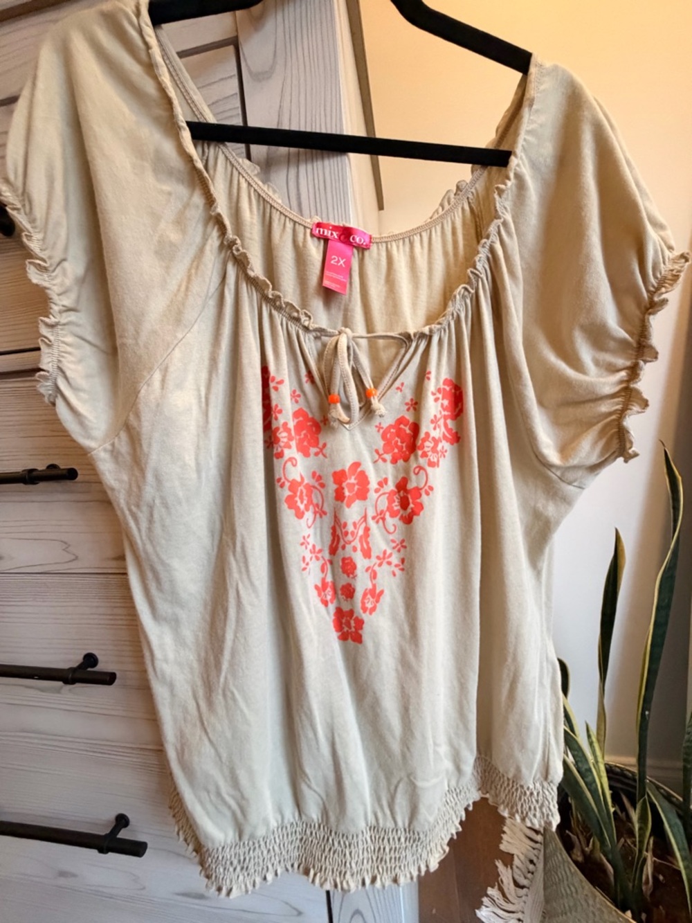 Plus-Size Cream Tunic with Coral Heart Floral Print